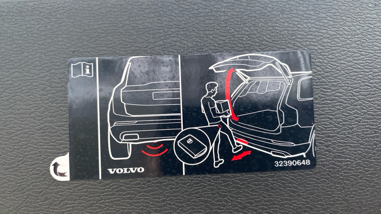 Volvo V60 2.0 B4P Plus Dark 5dr Auto [7 speed] Petrol Estate